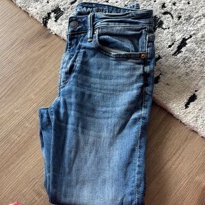 American Eagle Outfitters Women's Skinny Jeans - Medium Blue Wash